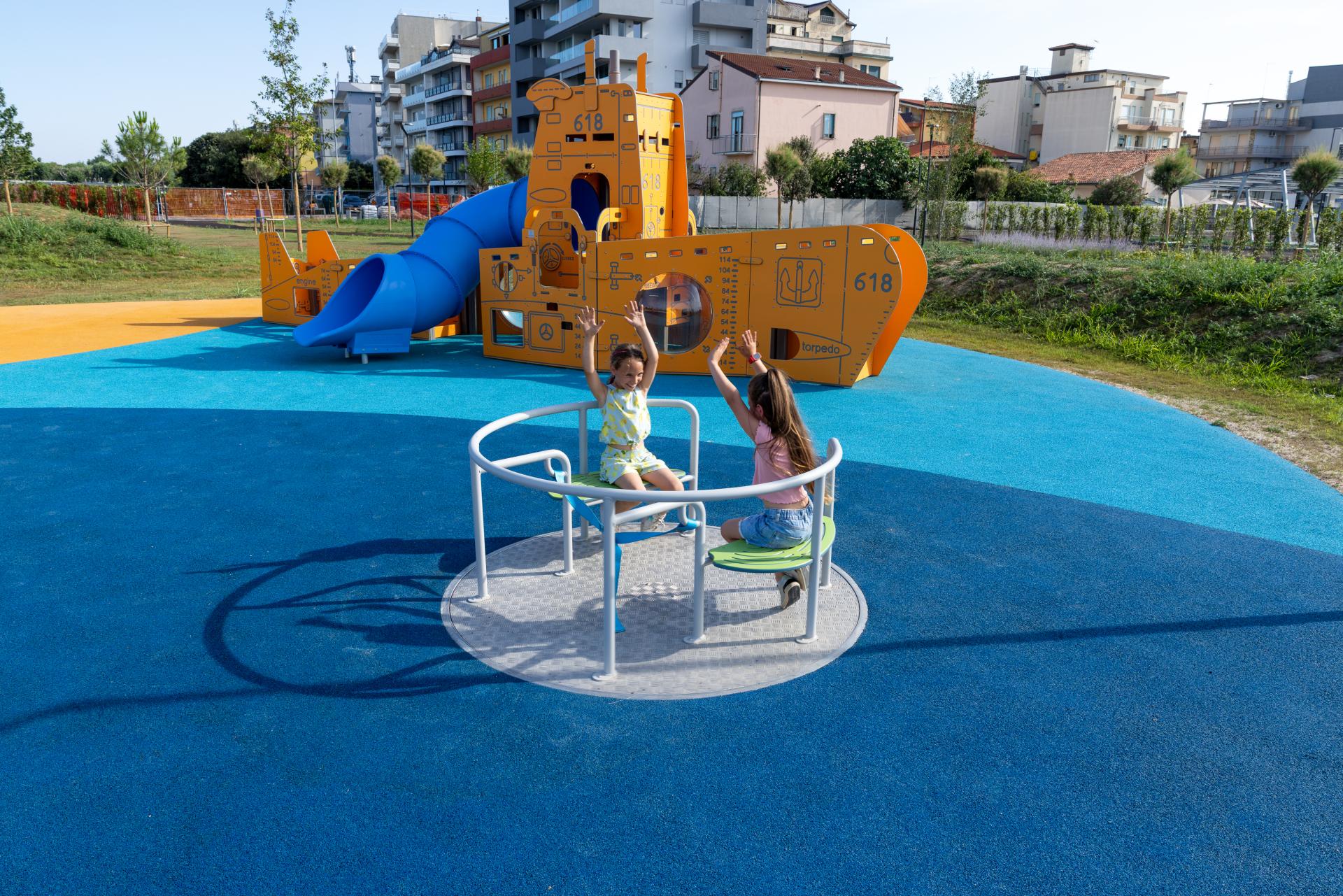 playgrounds roundabouts line inclusive mobile xcg171