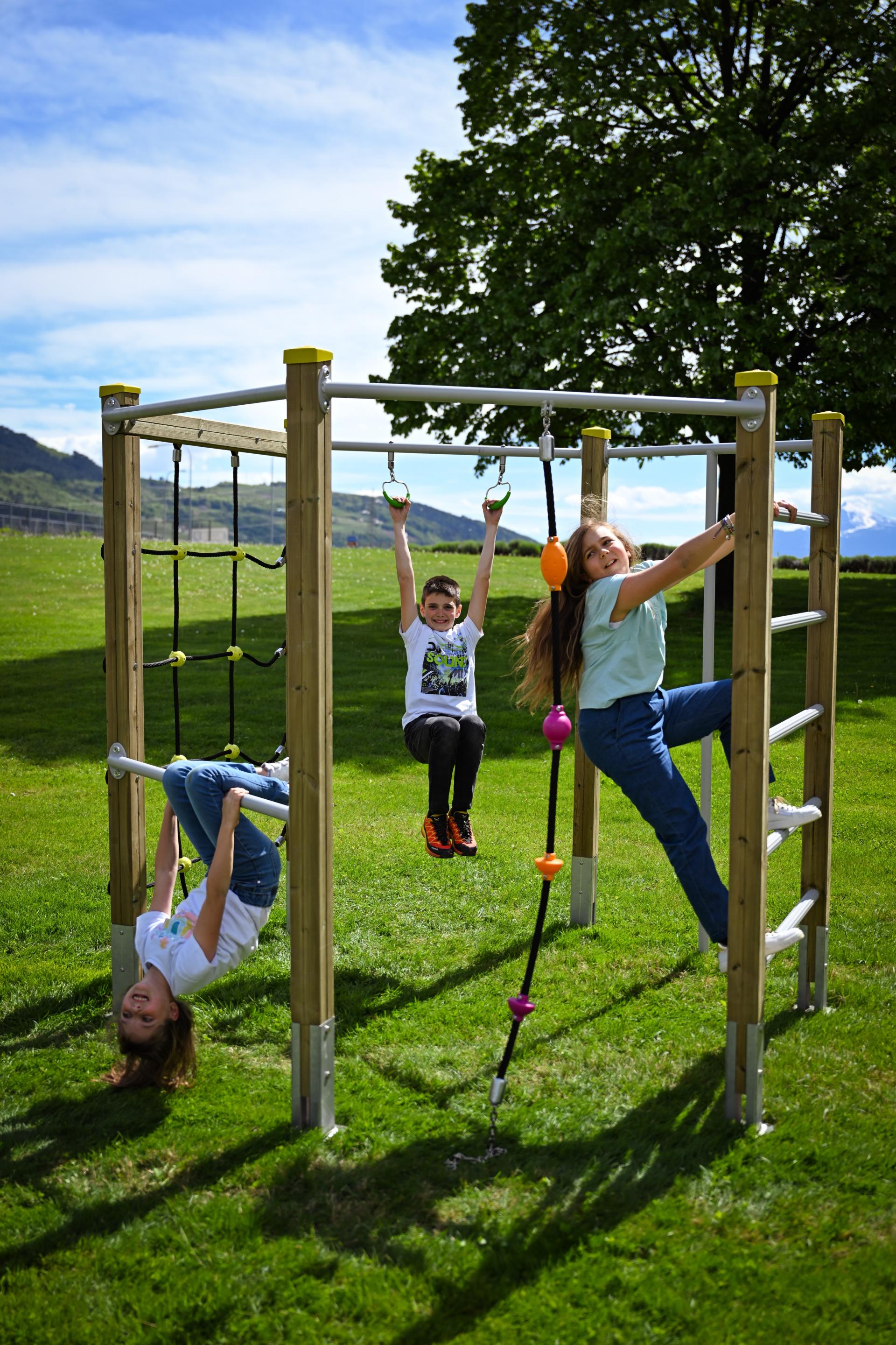 playgrounds climbing structures line hexagonal gym xcpe10