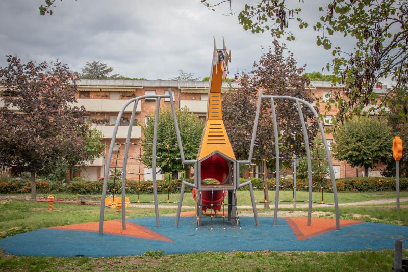 playgrounds fantasy dragon xfy90