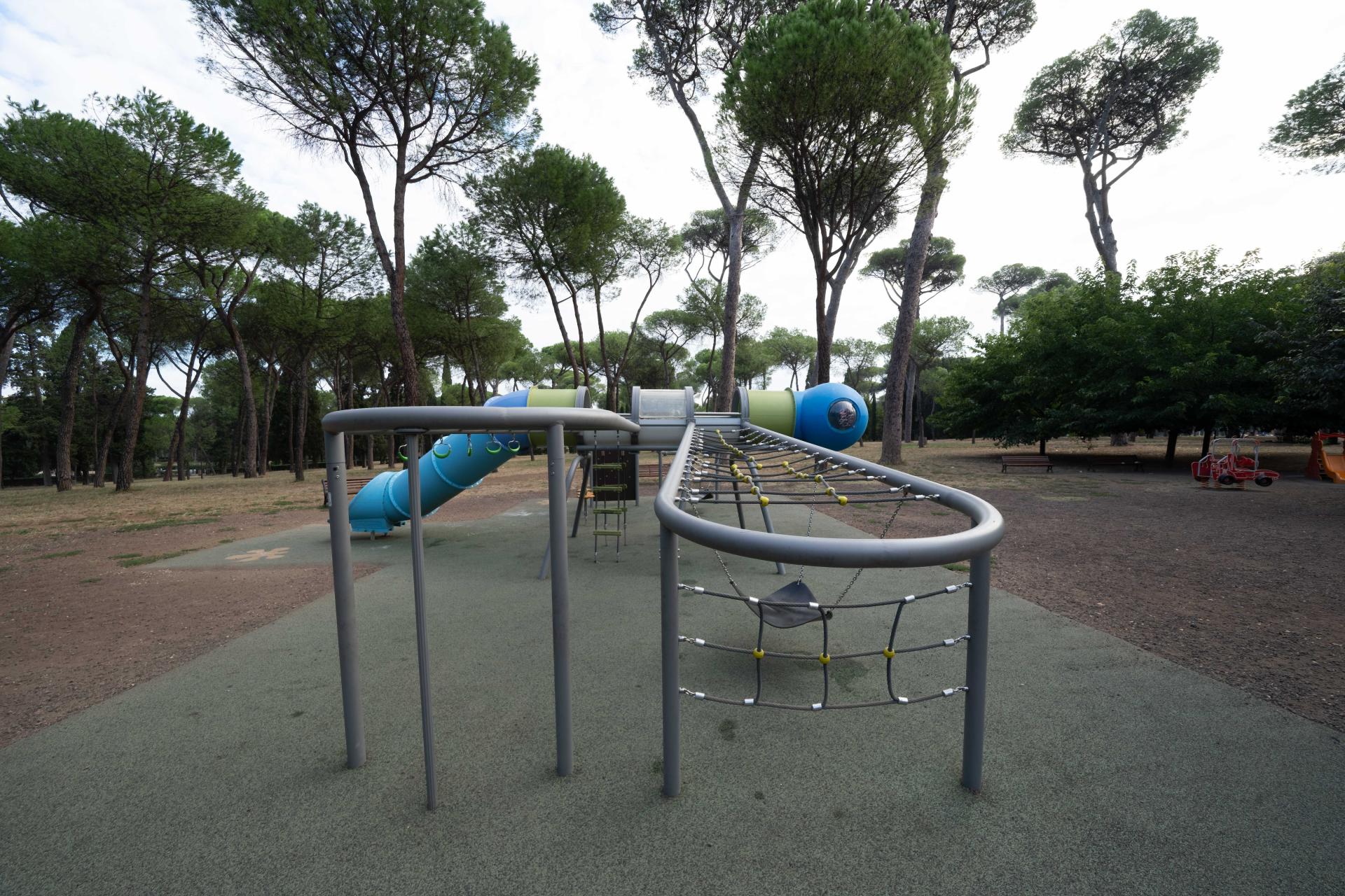 playgrounds fantasy dragonfly xfy50