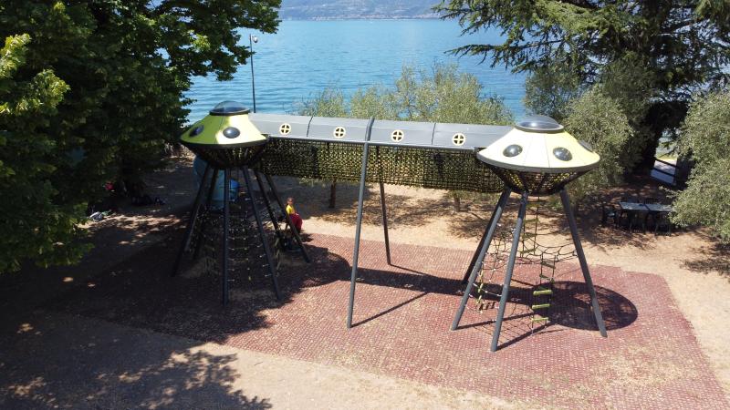 playgrounds fantasy twin spaceship xfy200