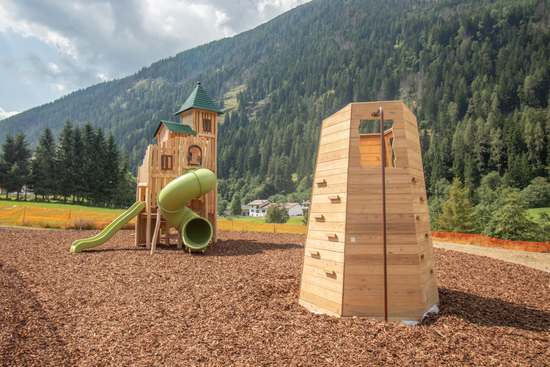 holzhof in italia Parco in robinia - Peio