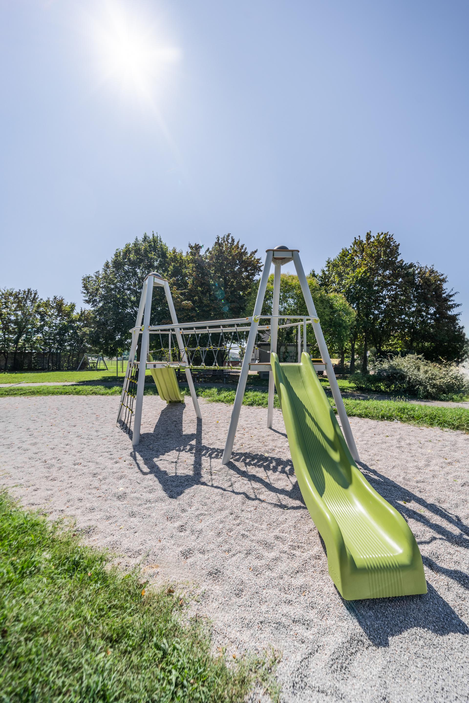 playgrounds indian xi200alu