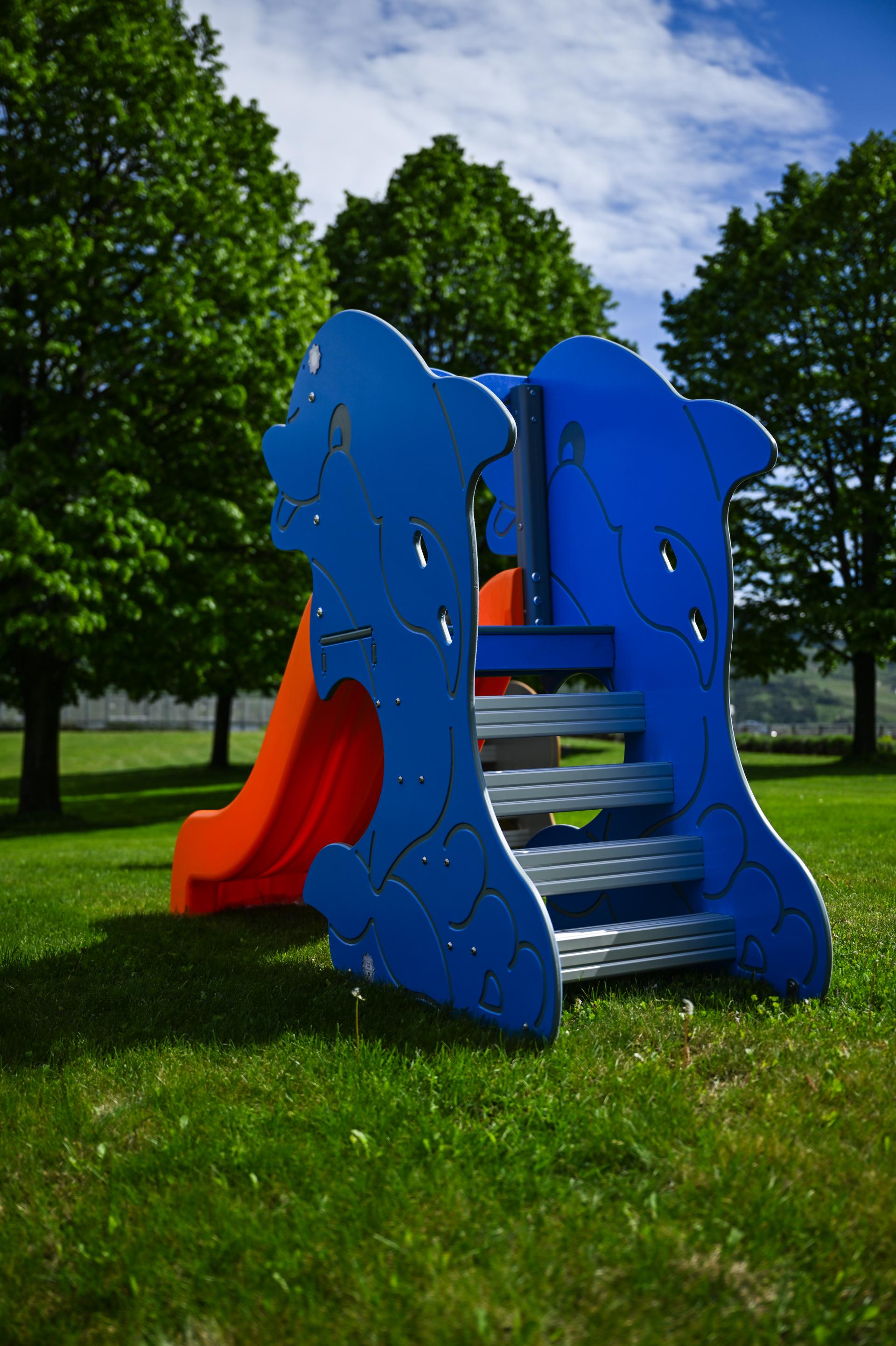 playgrounds swing sets line delfy the dolphin xo11pe