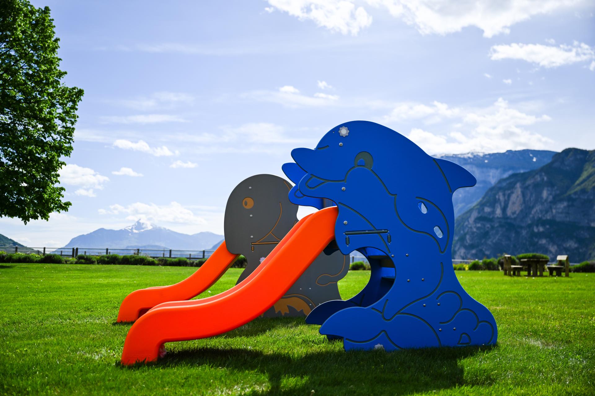 playgrounds swing sets line delfy the dolphin xo11pe
