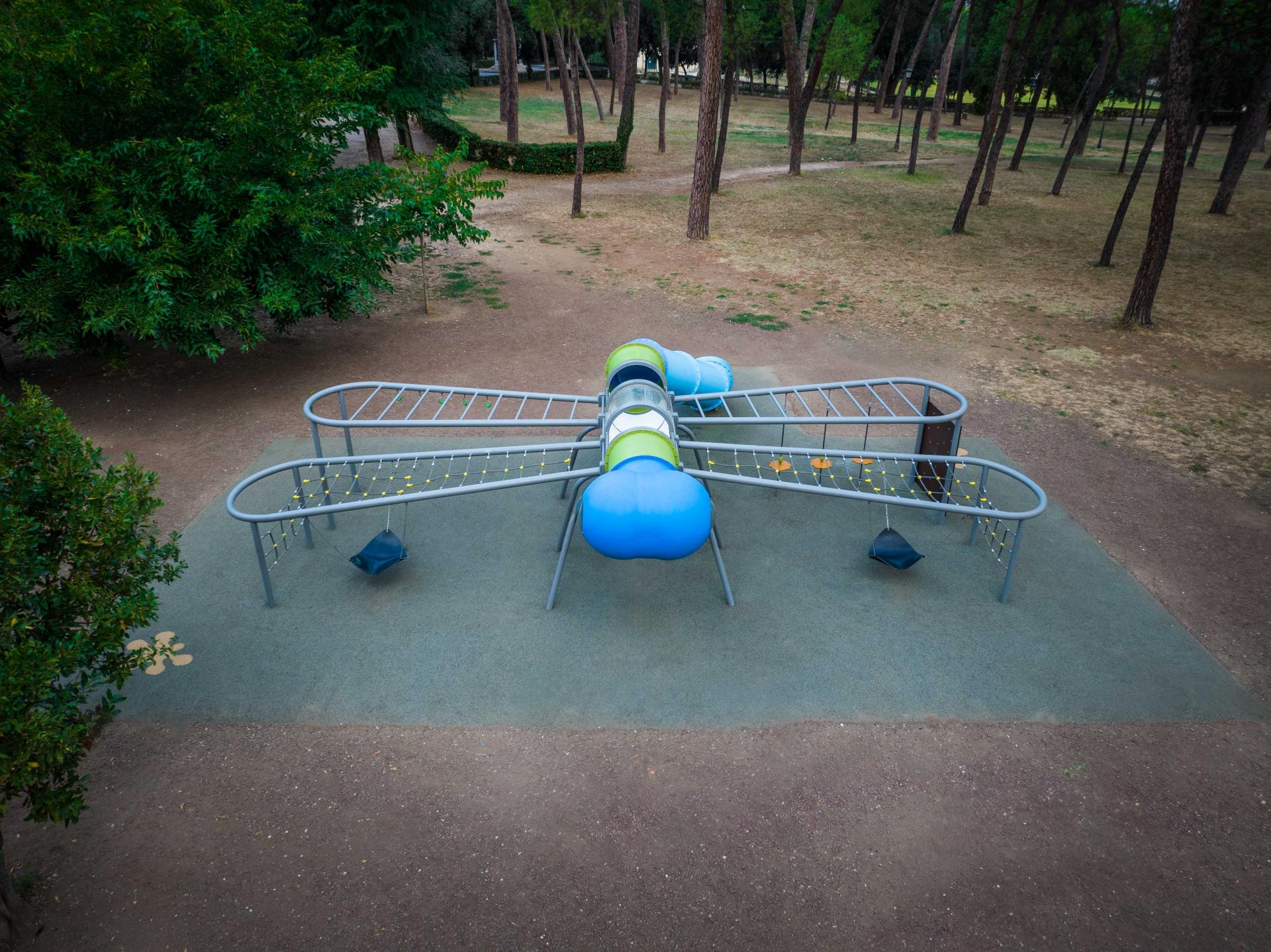 playgrounds fantasy dragonfly xfy50