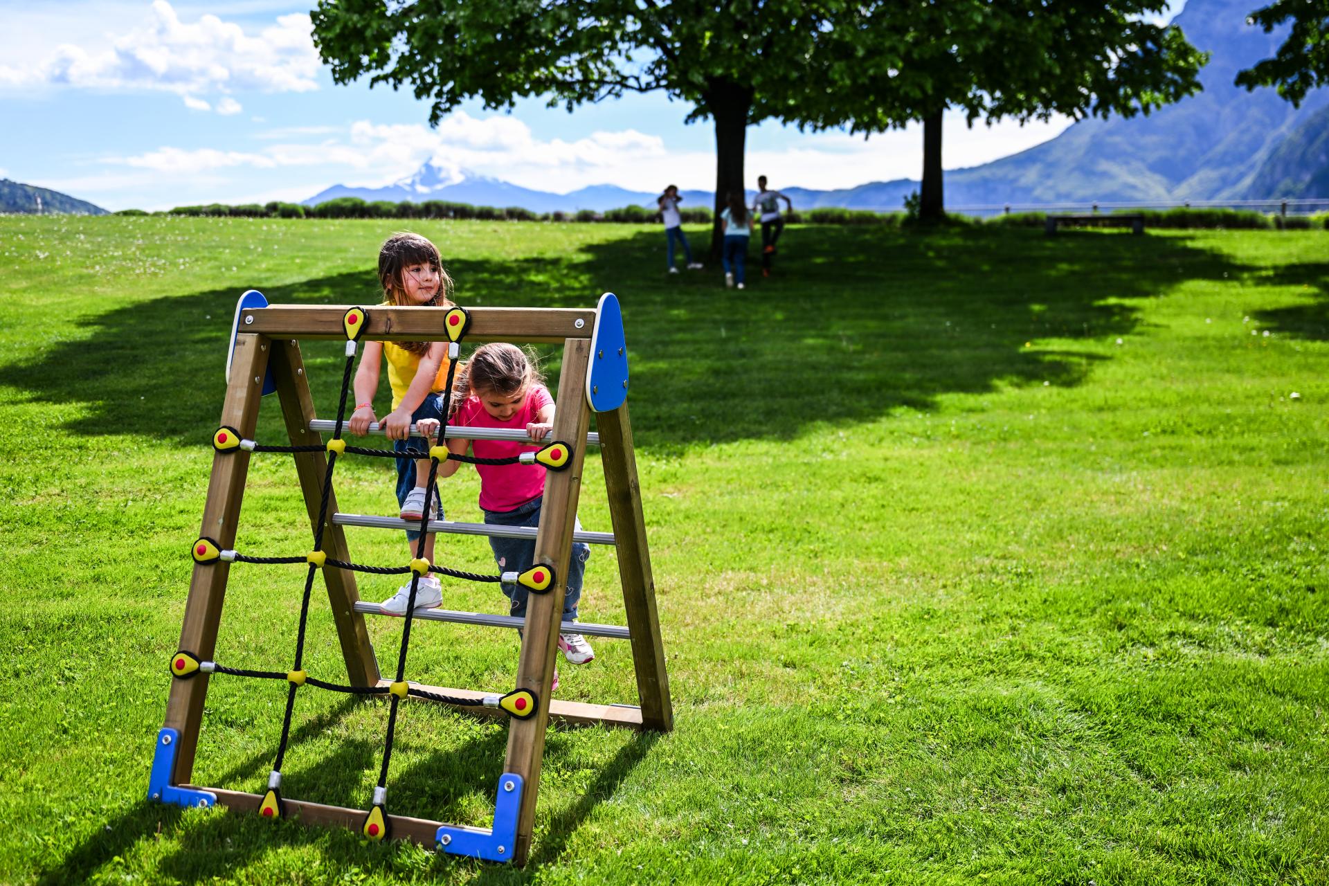 playgrounds climbing structures line xcar11